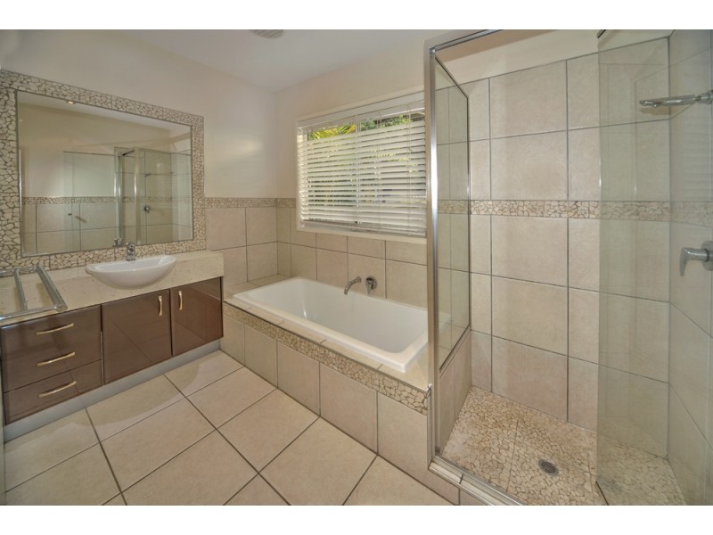 78 Tantula Road West, Alexandra Headland QLD 4572