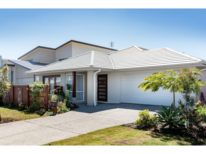 17 Waterway Drive, Birtinya QLD 4575