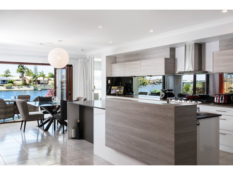 17 Waterway Drive, Birtinya QLD 4575