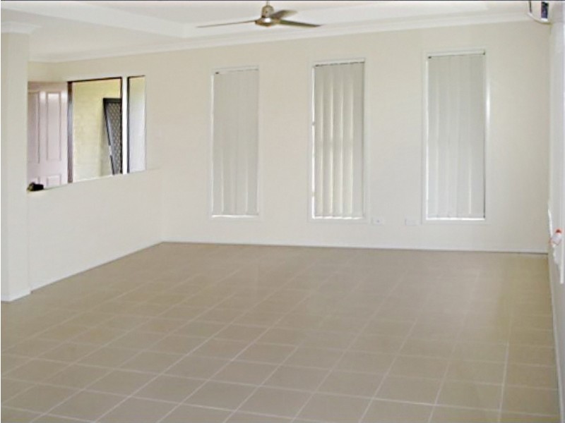 13 Tuckeroo Drive, Meridan Plains QLD 4551