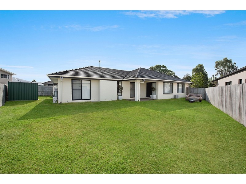 13 Tuckeroo Drive, Meridan Plains QLD 4551