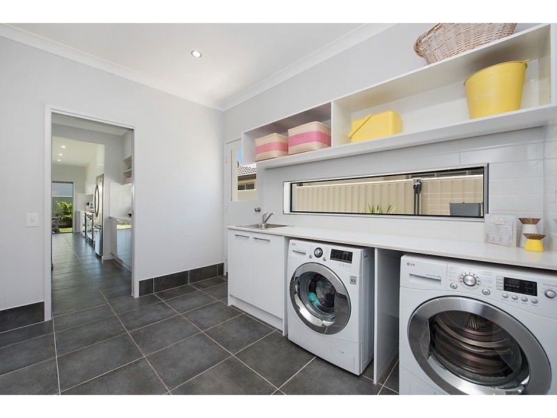 53 The Passage, Pelican Waters QLD 4551