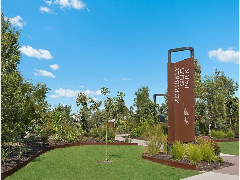 1 Leonie Court, Pelican Waters QLD 4551