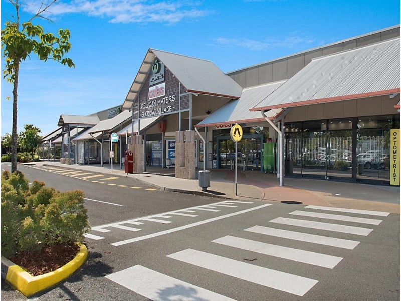 1 Leonie Court, Pelican Waters QLD 4551