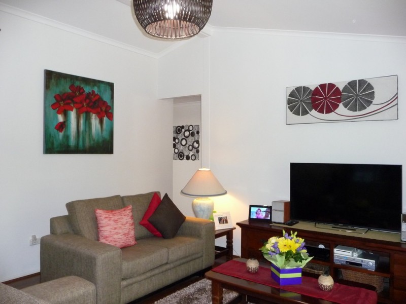 Villa 142/63 Caloundra Road, Little Mountain QLD 4551