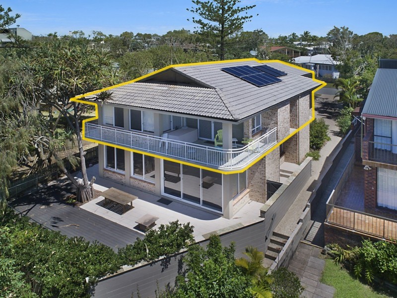 Unit 2/15 Wilson Avenue, Dicky Beach QLD 4551