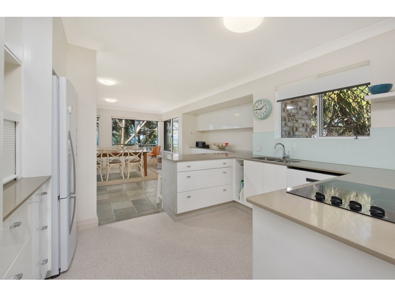 Unit 2/15 Wilson Avenue, Dicky Beach QLD 4551