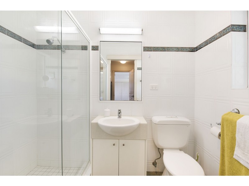 Unit 2/15 Wilson Avenue, Dicky Beach QLD 4551