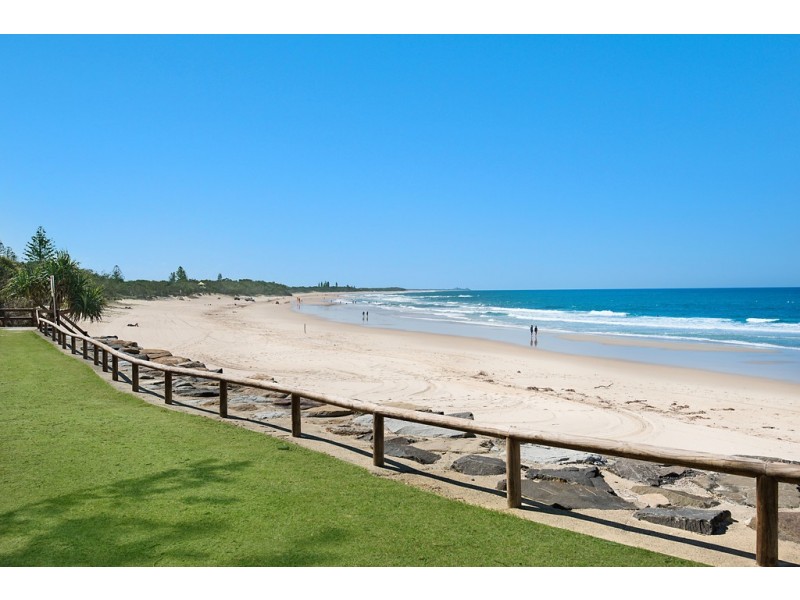 Unit 2/15 Wilson Avenue, Dicky Beach QLD 4551