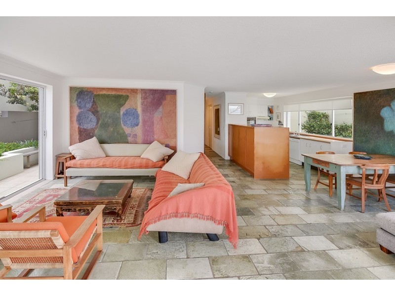 Unit 1/25 McIlwraith Street, Moffat Beach QLD 4551