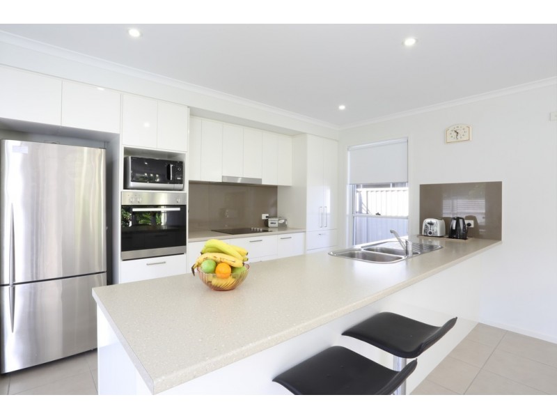 10 The Promenade, Pelican Waters QLD 4551