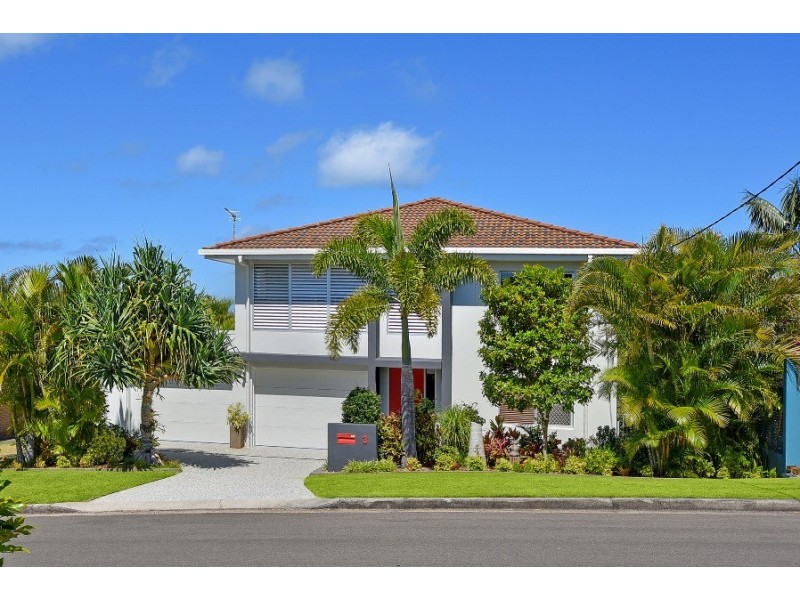 3 Barr Avenue, Shelly Beach QLD 4551