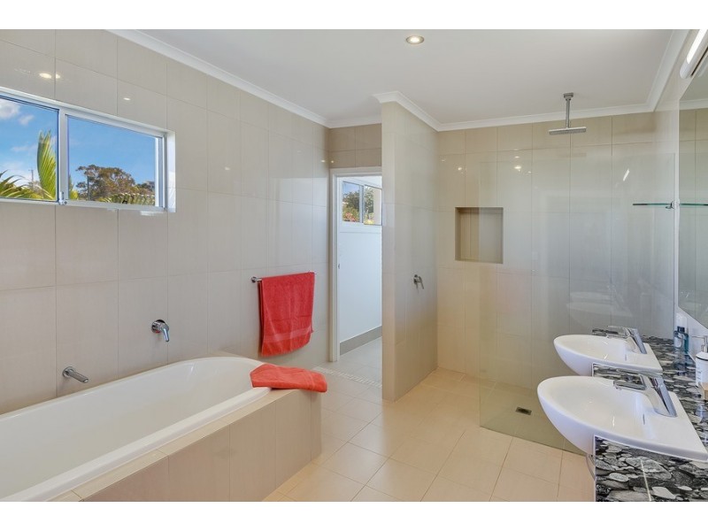 3 Barr Avenue, Shelly Beach QLD 4551