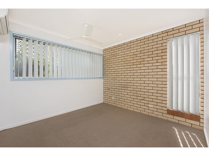 4/107 Landsborough Parade, Golden Beach QLD 4551