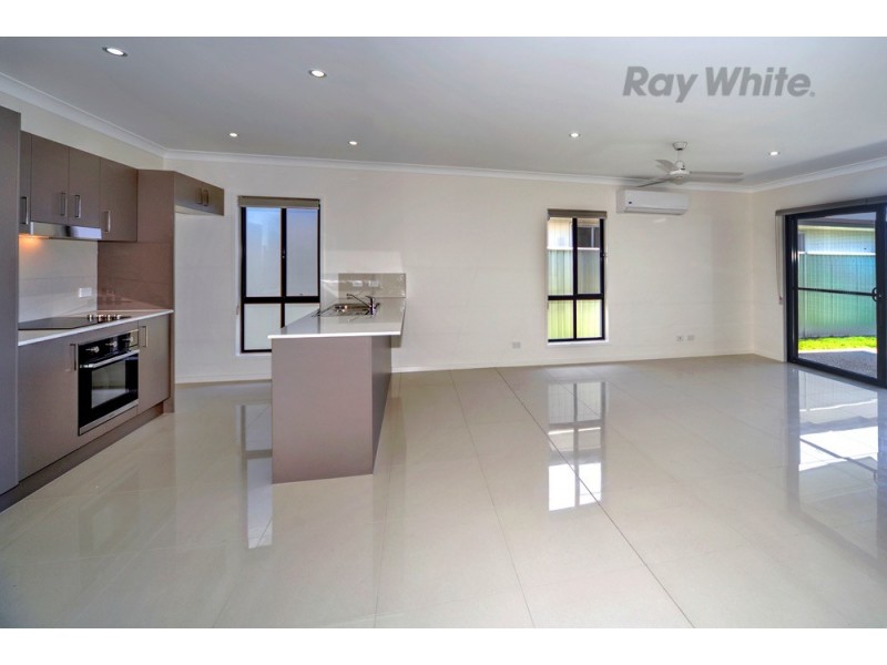 37 Solander Street, Pelican Waters QLD 4551