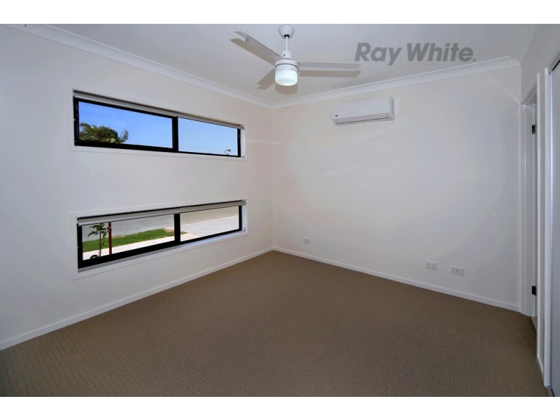 37 Solander Street, Pelican Waters QLD 4551