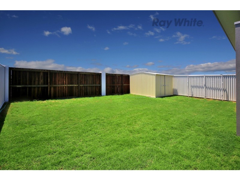 37 Solander Street, Pelican Waters QLD 4551