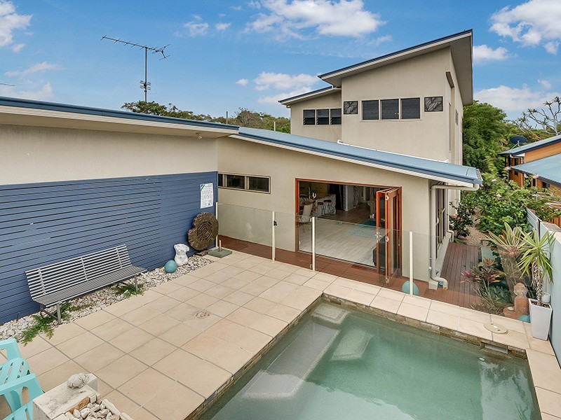 33 Bryce Street, Moffat Beach QLD 4551