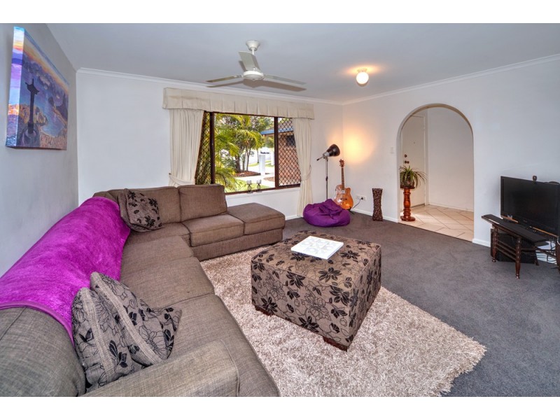 16 Malumba Drive, Currimundi QLD 4551