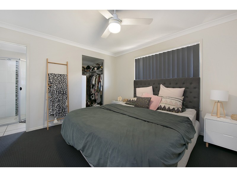 34 Sunrise Terrace, Little Mountain QLD 4551