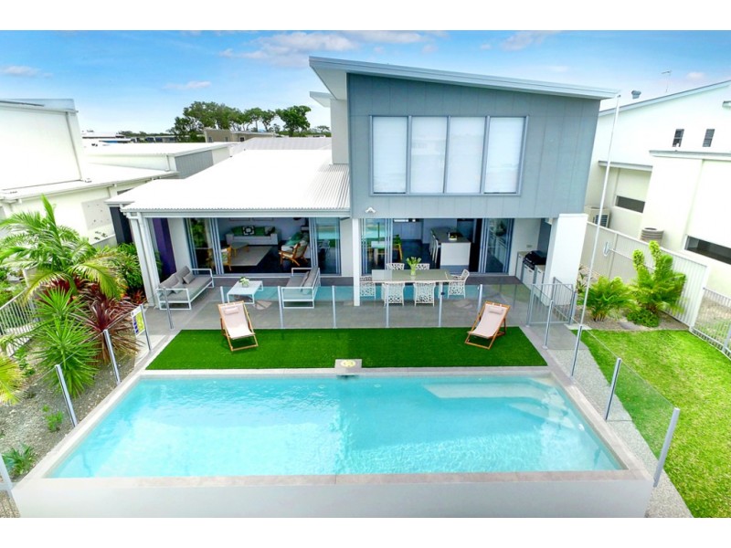 21 Bond Street, Pelican Waters QLD 4551