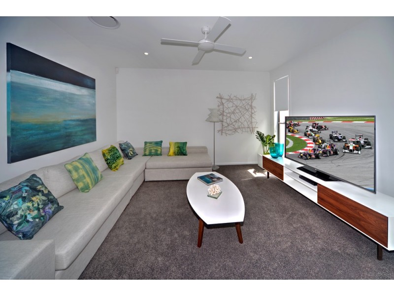 21 Bond Street, Pelican Waters QLD 4551