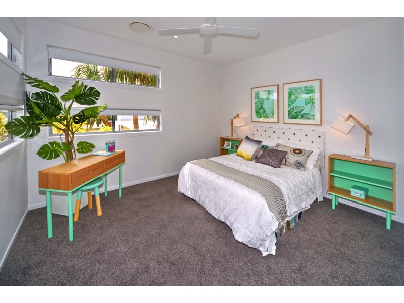 21 Bond Street, Pelican Waters QLD 4551