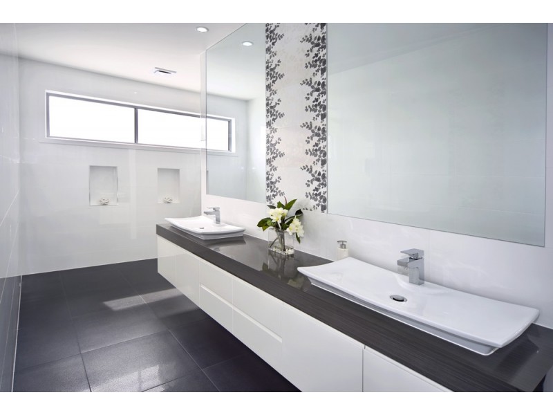 21 Bond Street, Pelican Waters QLD 4551