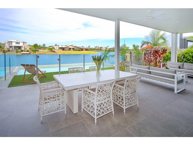 21 Bond Street, Pelican Waters QLD 4551