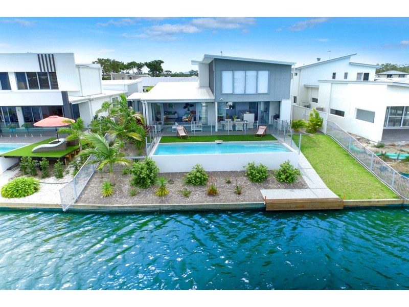 21 Bond Street, Pelican Waters QLD 4551