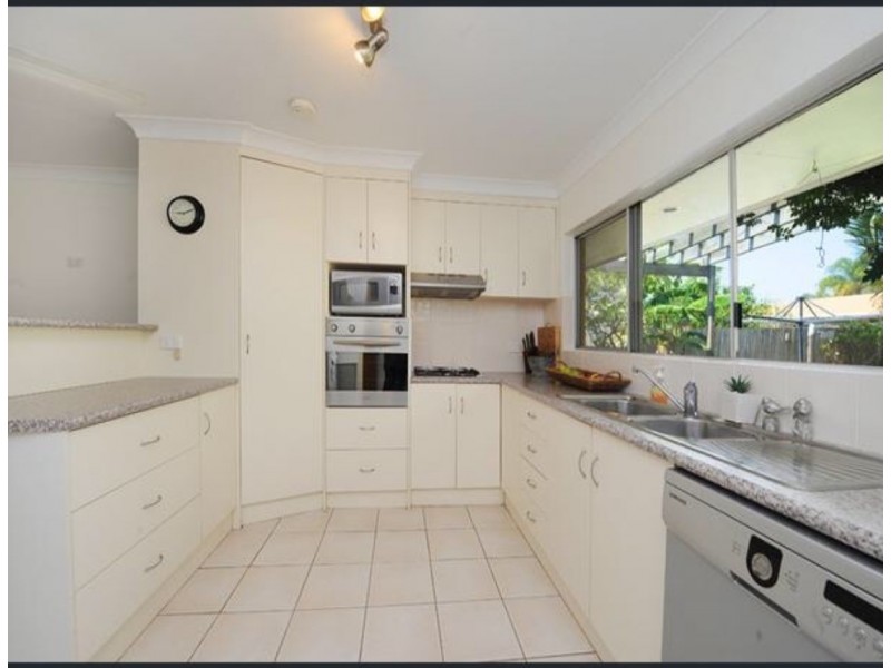 14 Ulm Street, Dicky Beach QLD 4551
