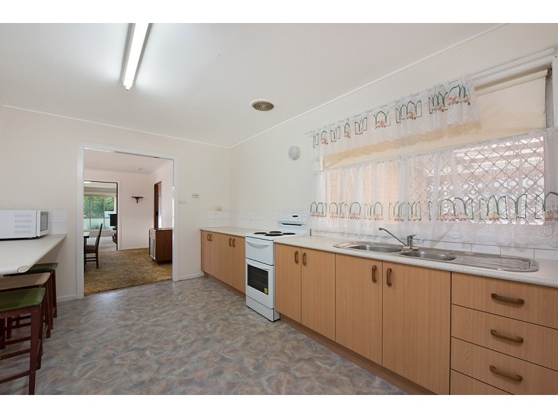 28 Blaxland Street, Golden Beach QLD 4551