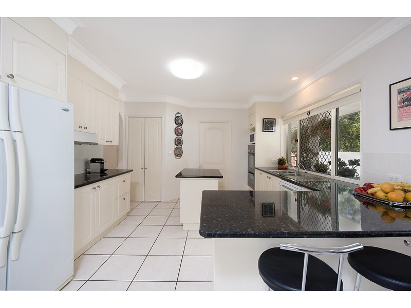 1 Grace Court, Pelican Waters QLD 4551