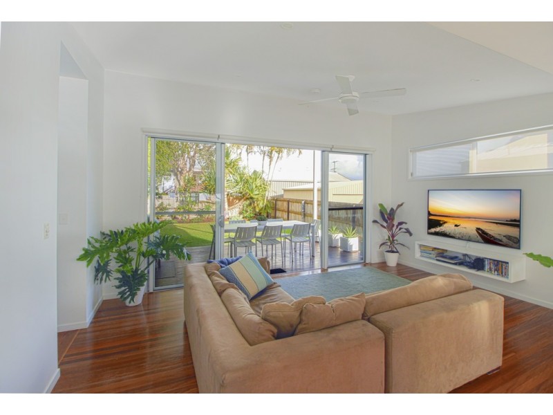 174 Esplanade, Golden Beach QLD 4551