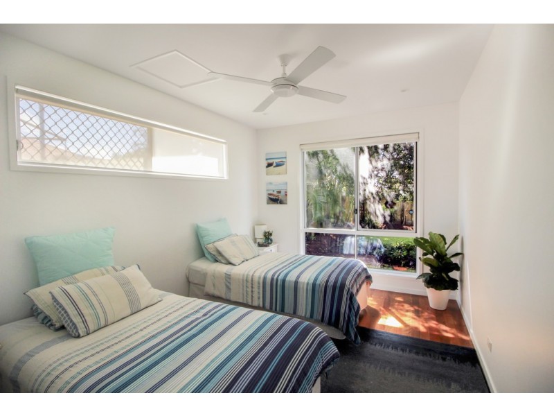 174 Esplanade, Golden Beach QLD 4551