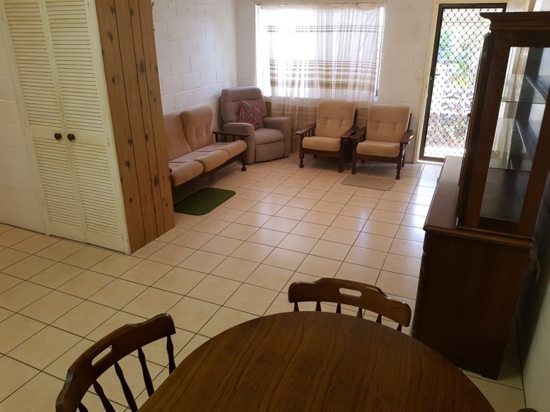 Unit 2/159 Landsborough Parade, Golden Beach QLD 4551