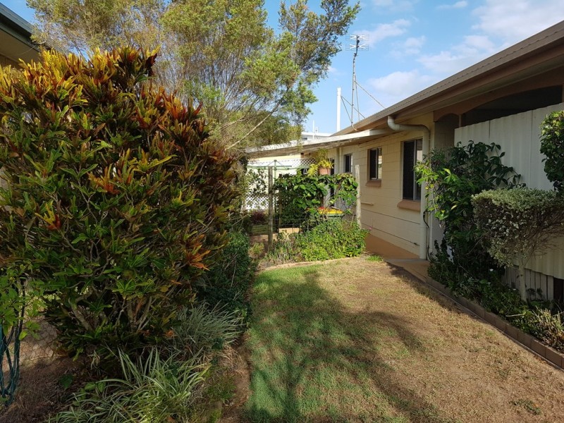 Unit 2/159 Landsborough Parade, Golden Beach QLD 4551