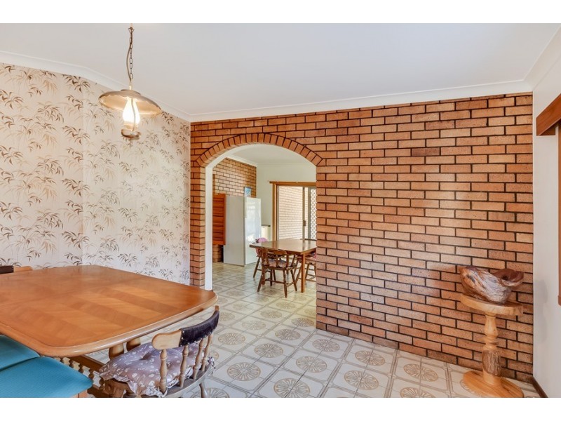 27 Coochin Street, Dicky Beach QLD 4551