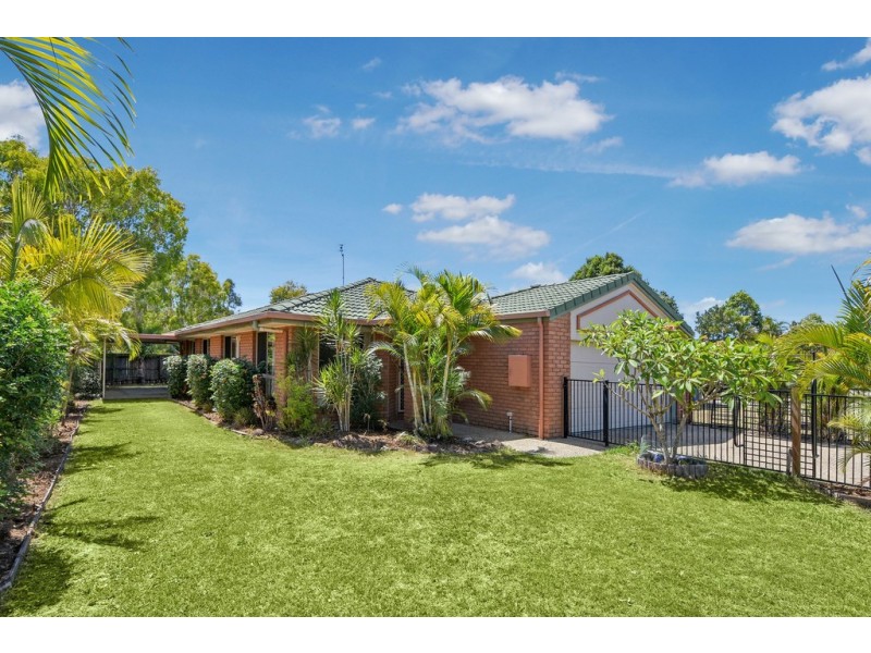 13 Caulfield Close, Little Mountain QLD 4551