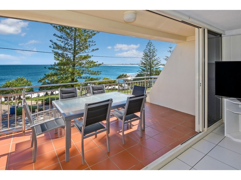 Unit 2/44 Victoria Terrace, Kings Beach QLD 4551