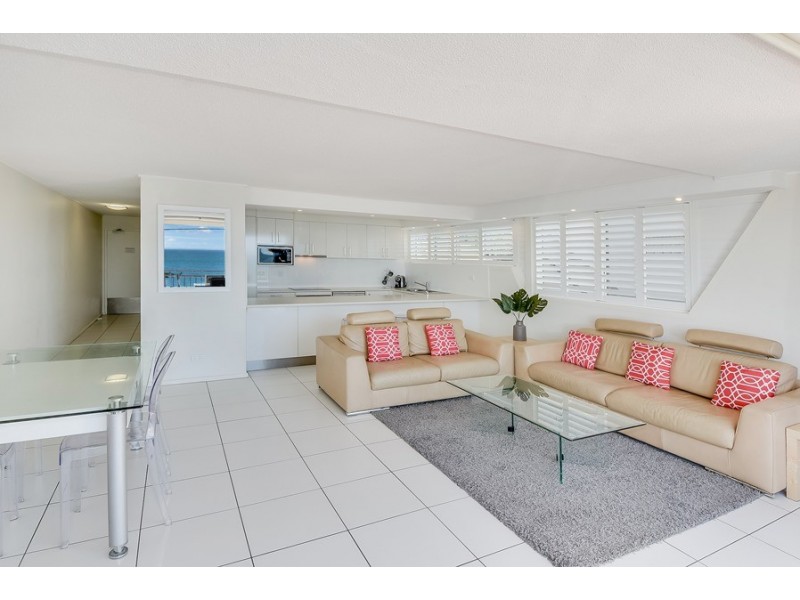 Unit 2/44 Victoria Terrace, Kings Beach QLD 4551