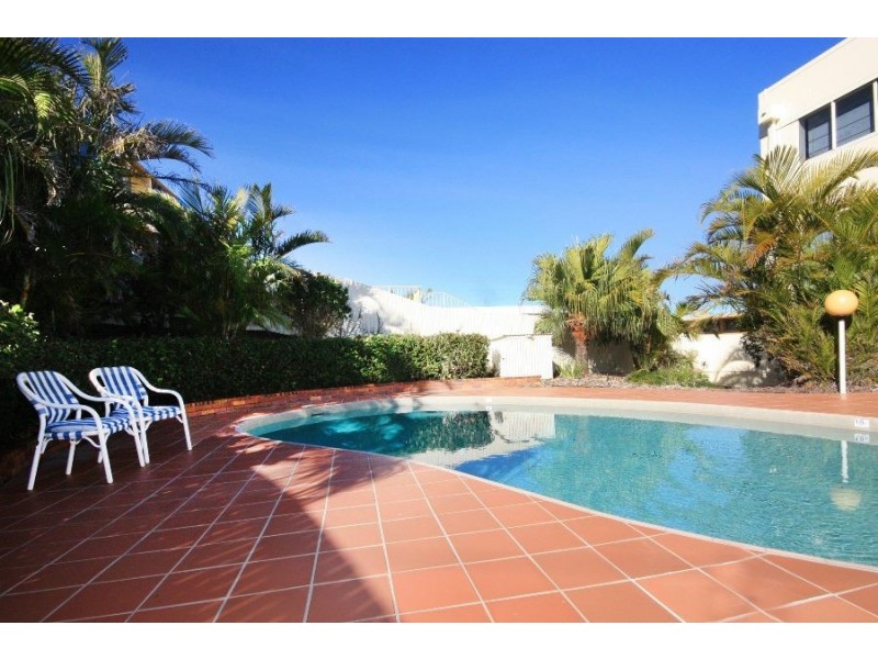 Unit 2/44 Victoria Terrace, Kings Beach QLD 4551