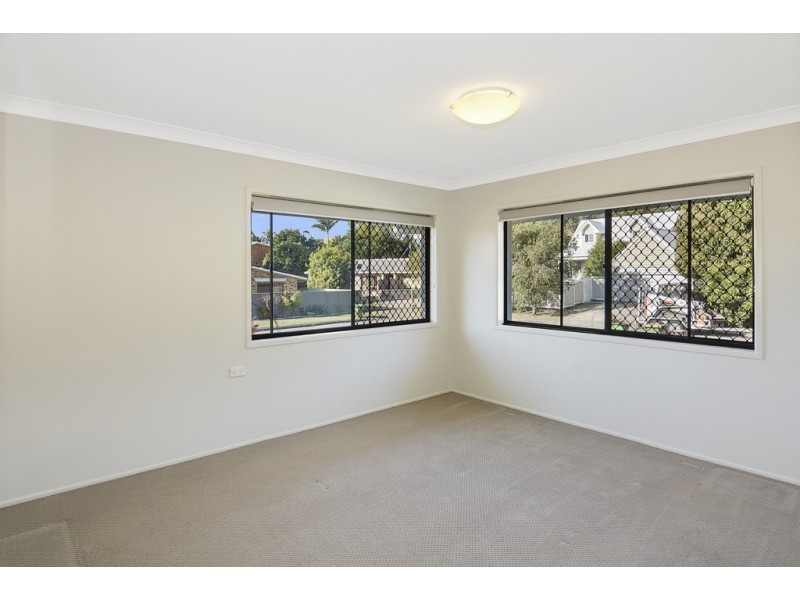 4 Furlong Drive, Moffat Beach QLD 4551