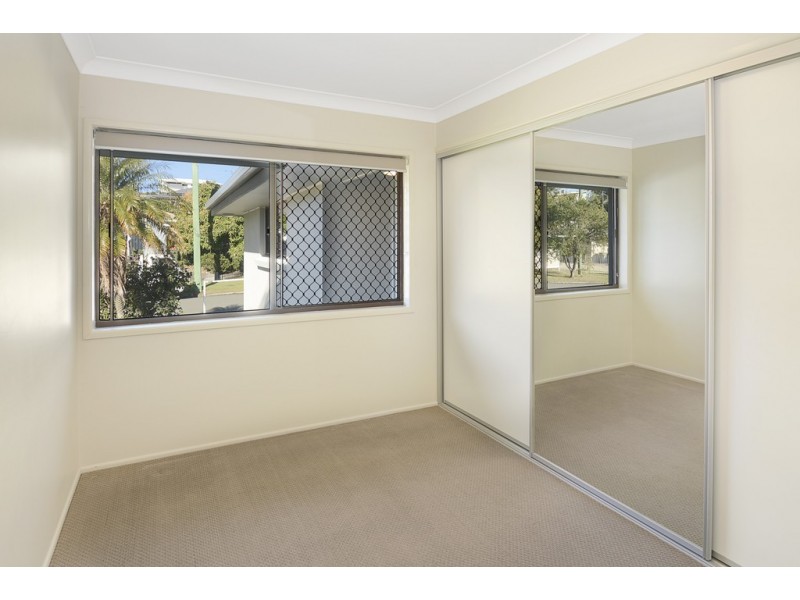 4 Furlong Drive, Moffat Beach QLD 4551