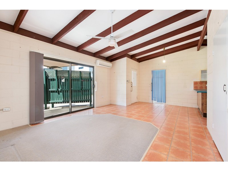 Unit 2/19 Suller Street, Caloundra QLD 4551