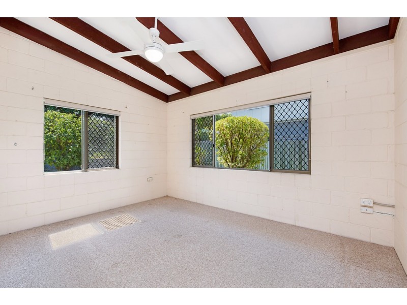 Unit 2/19 Suller Street, Caloundra QLD 4551