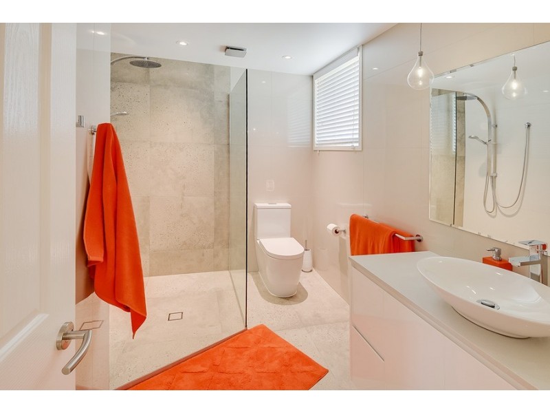 7 Mackay Street, Dicky Beach QLD 4551