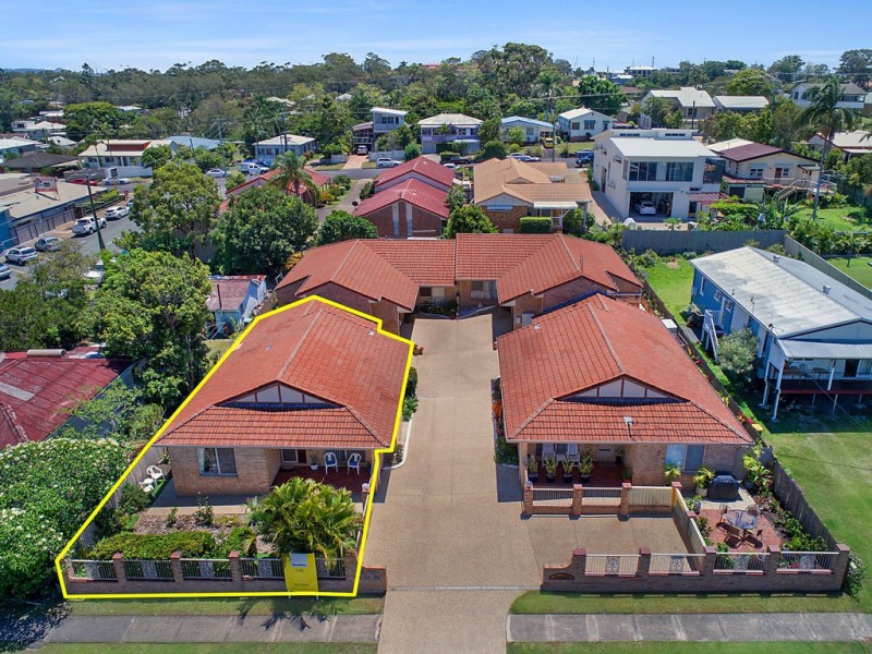 1/19 Oronsay Avenue, Caloundra QLD 4551