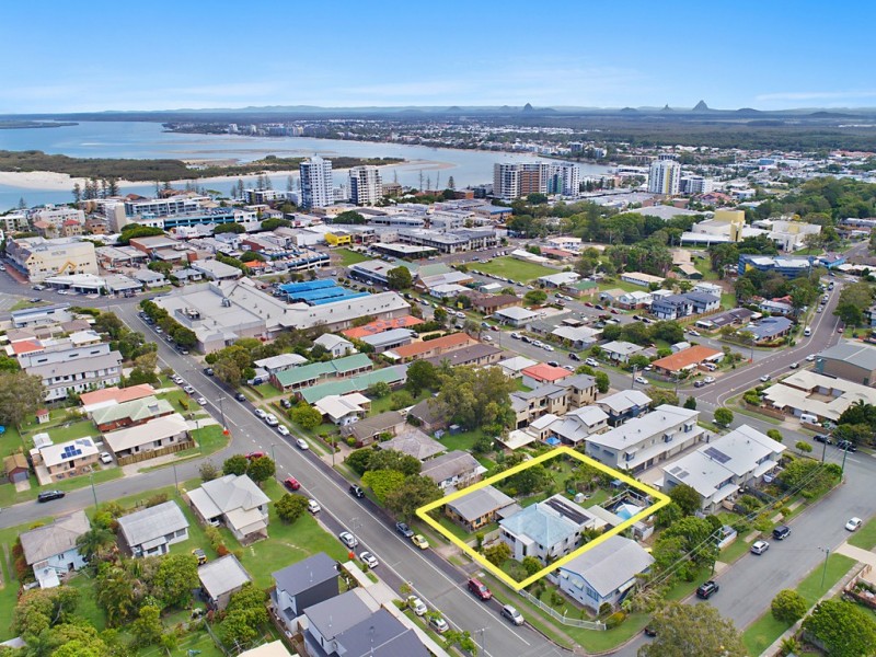 4 and 6 Wyreema Terrace, Caloundra QLD 4551