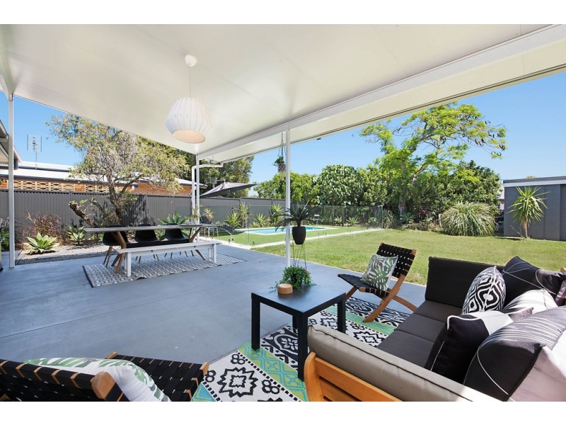 44 Theresa Street, Golden Beach QLD 4551
